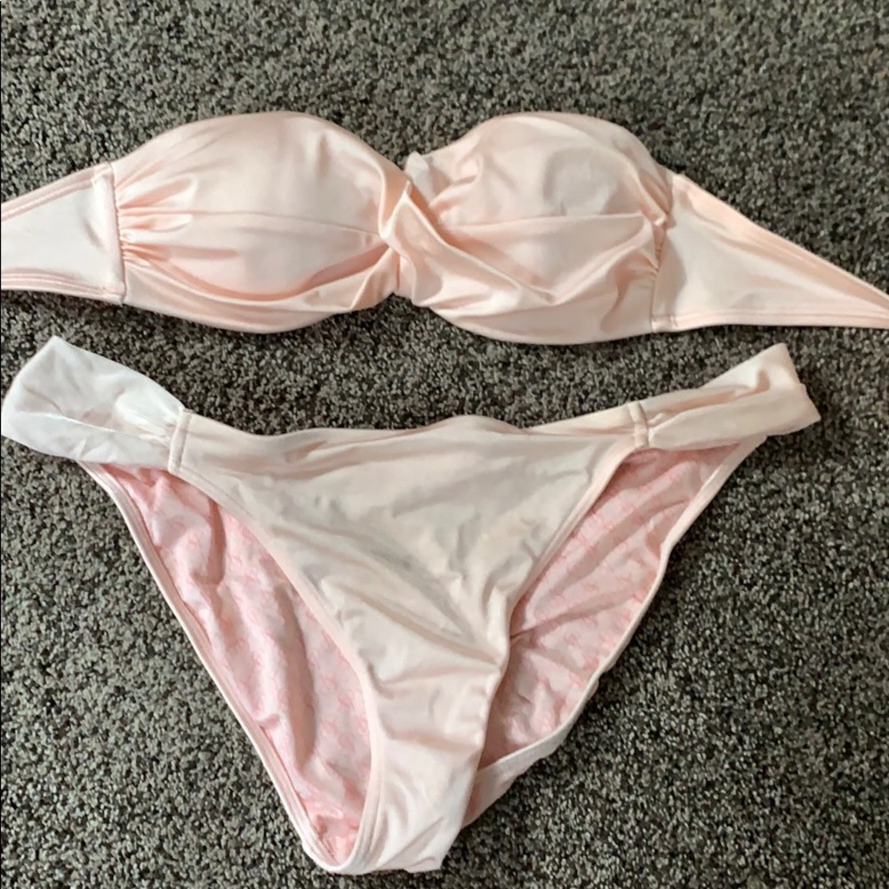 VICTORIA SECRET BATHING SUIT SET